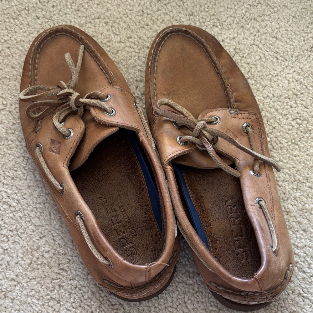 Sperry Men's Tan Leather Boat Shoes